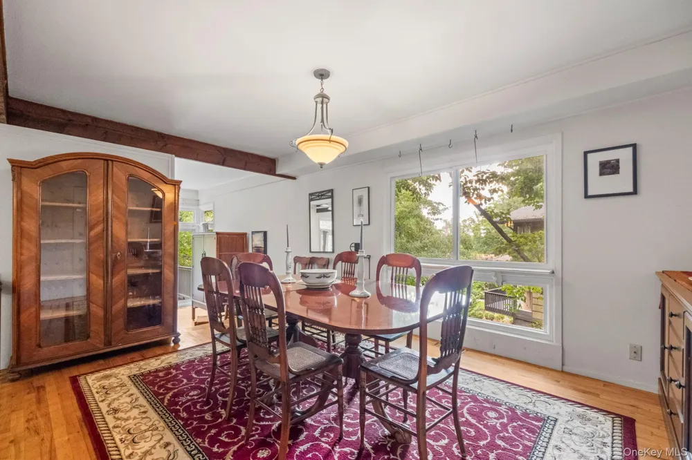 73 Bramblebrook Road Ardsley, NY 10502