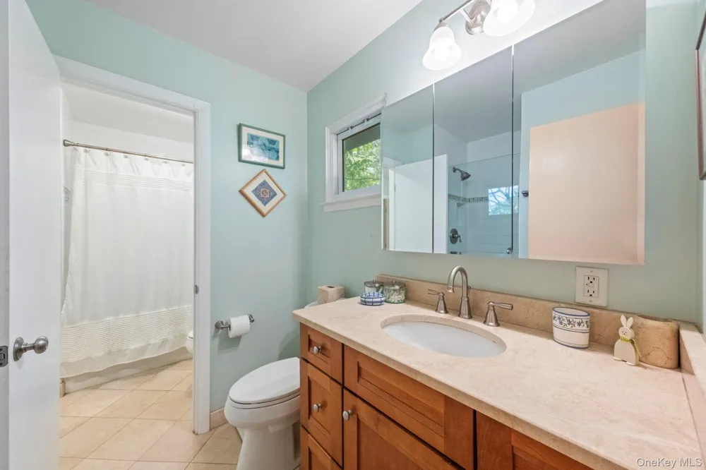 73 Bramblebrook Road Ardsley, NY 10502