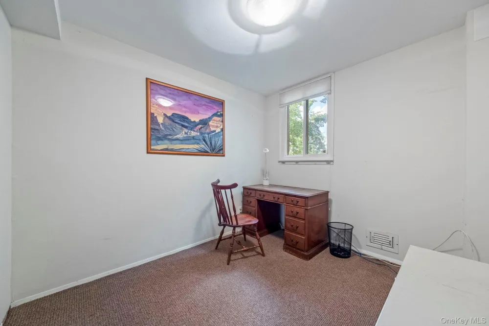 73 Bramblebrook Road Ardsley, NY 10502