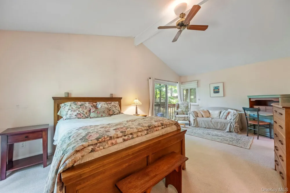 73 Bramblebrook Road Ardsley, NY 10502