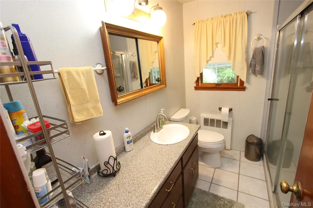 42 5th Avenue S Huntington Station, NY 11746
