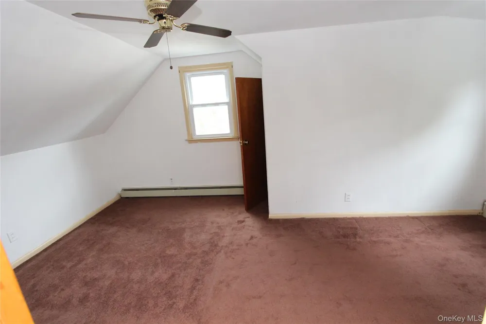 42 5th Avenue S Huntington Station, NY 11746