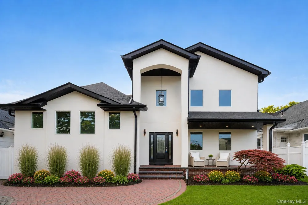949 Midway Woodmere, NY 11598