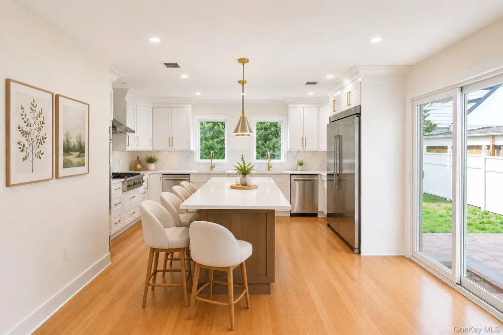 949 Midway Woodmere, NY 11598