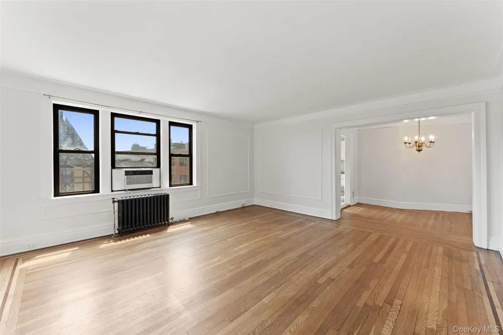 42 Pondfield W #6D Bronxville, NY 10708