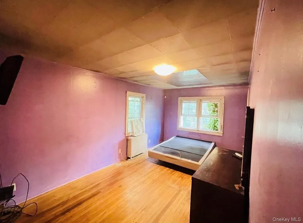 29 Saugerties Manor Road Saugerties, NY 12477