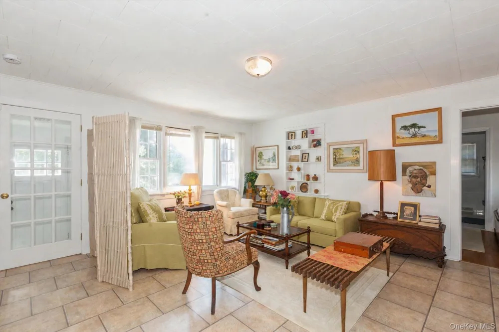 21 Oceanview Road Hampton Bays, NY 11946
