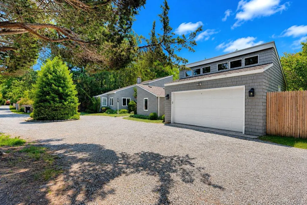7 Tuthill Lane Remsenburg, NY 11960