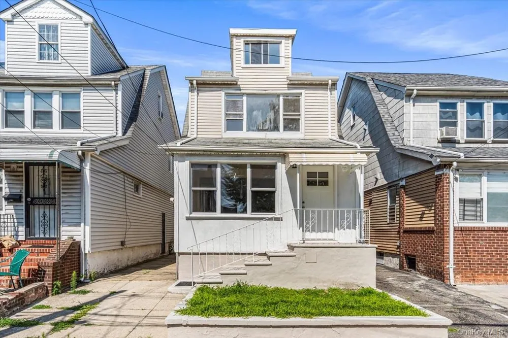 6134 Parsons Boulevard Fresh Meadows, NY 11365