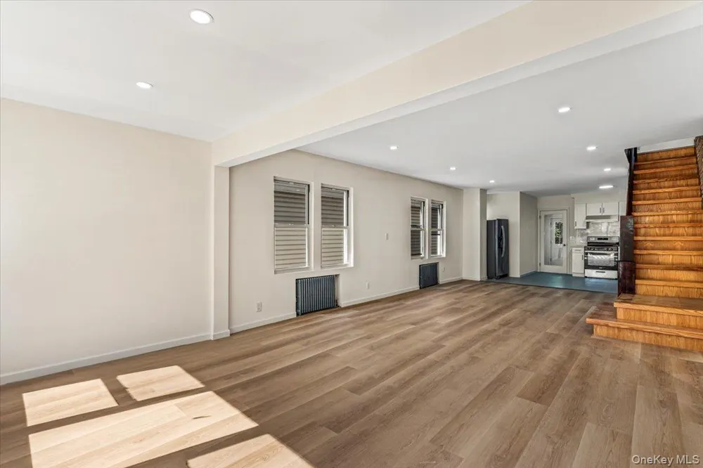 6134 Parsons Boulevard Fresh Meadows, NY 11365