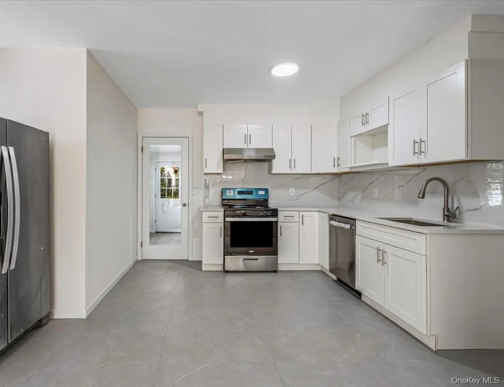 6134 Parsons Boulevard Fresh Meadows, NY 11365