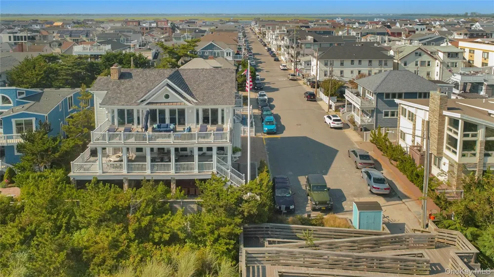 879 Oceanfront Long Beach, NY 11561