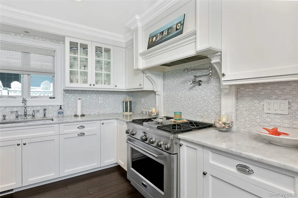 879 Oceanfront Long Beach, NY 11561