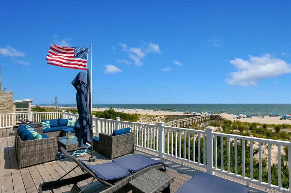 879 Oceanfront Long Beach, NY 11561