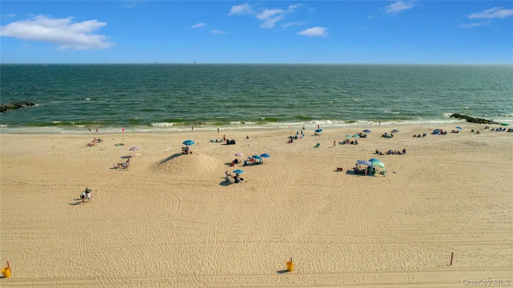 879 Oceanfront Long Beach, NY 11561