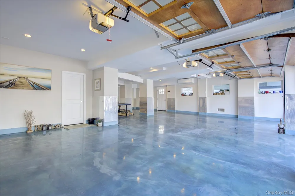 879 Oceanfront Long Beach, NY 11561
