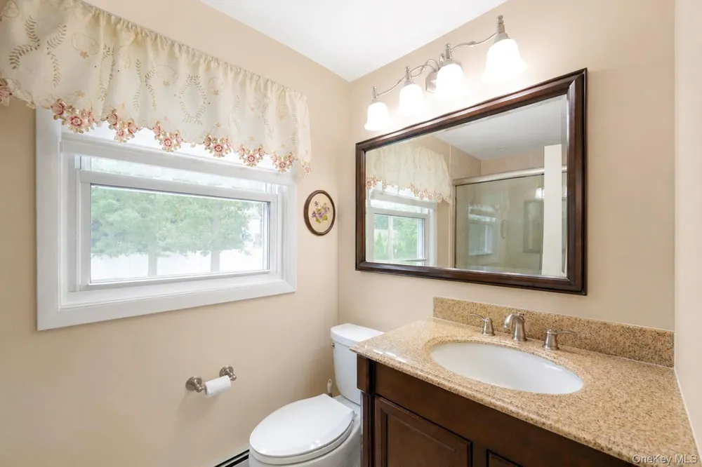 4 Beaverdale Lane Stony Brook, NY 11790