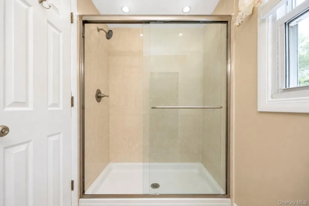 4 Beaverdale Lane Stony Brook, NY 11790