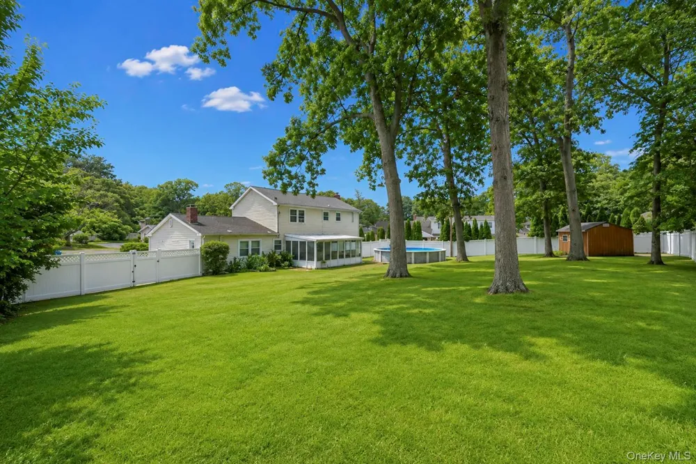 4 Beaverdale Lane Stony Brook, NY 11790