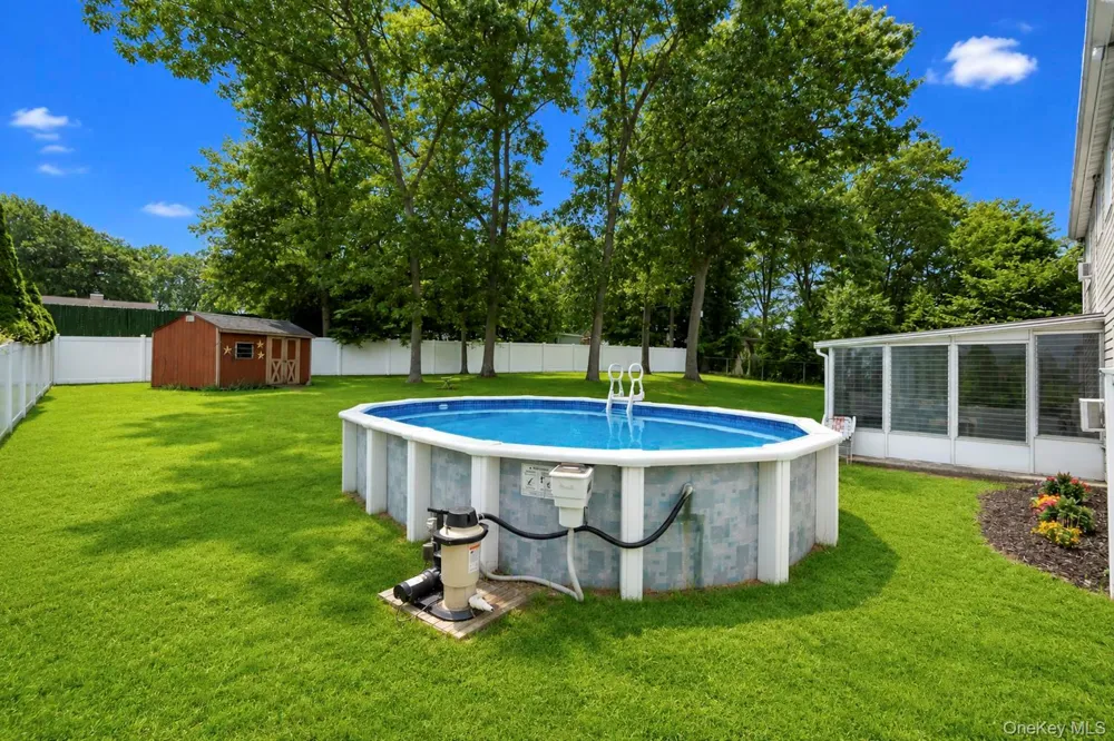 4 Beaverdale Lane Stony Brook, NY 11790