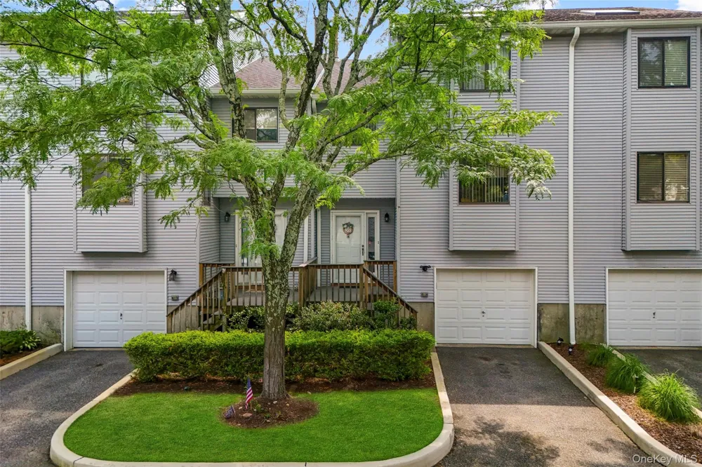 59 Chester Lane Nanuet, NY 10954