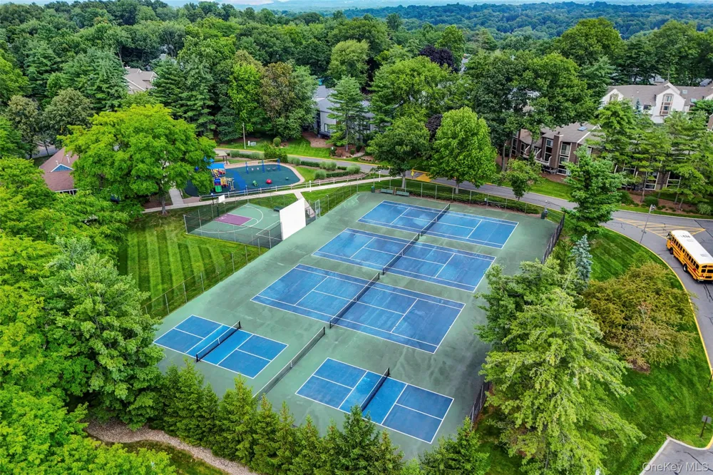 59 Chester Lane Nanuet, NY 10954