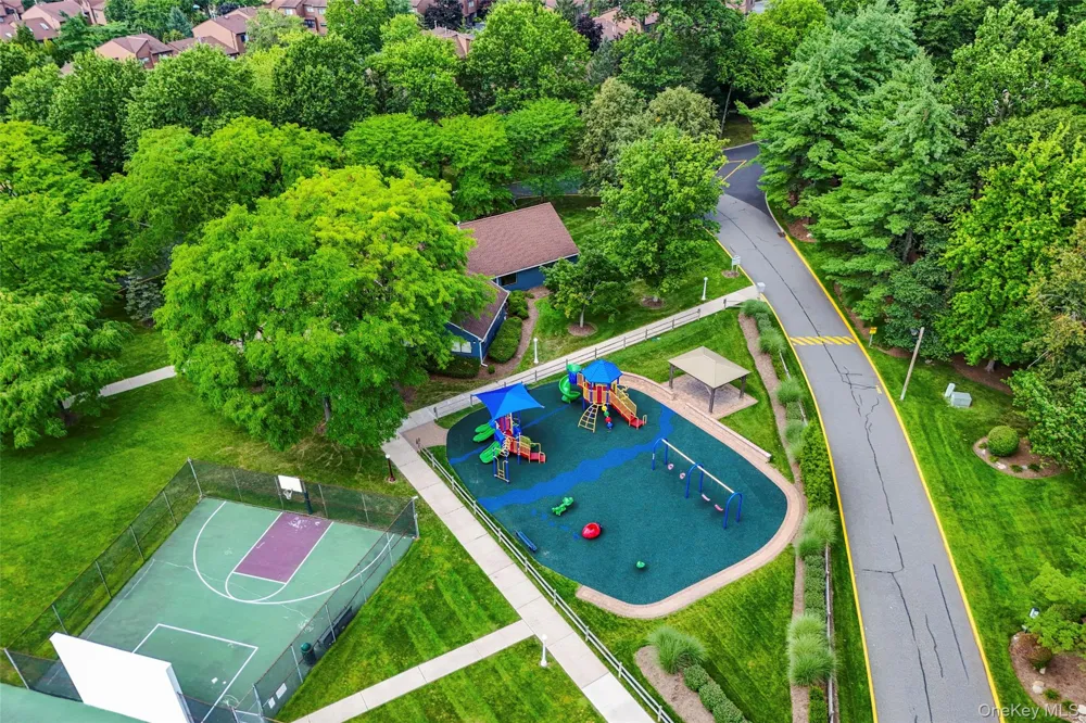 59 Chester Lane Nanuet, NY 10954