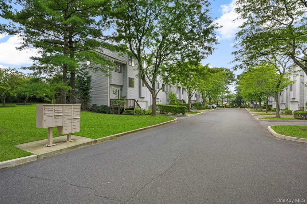 59 Chester Lane Nanuet, NY 10954
