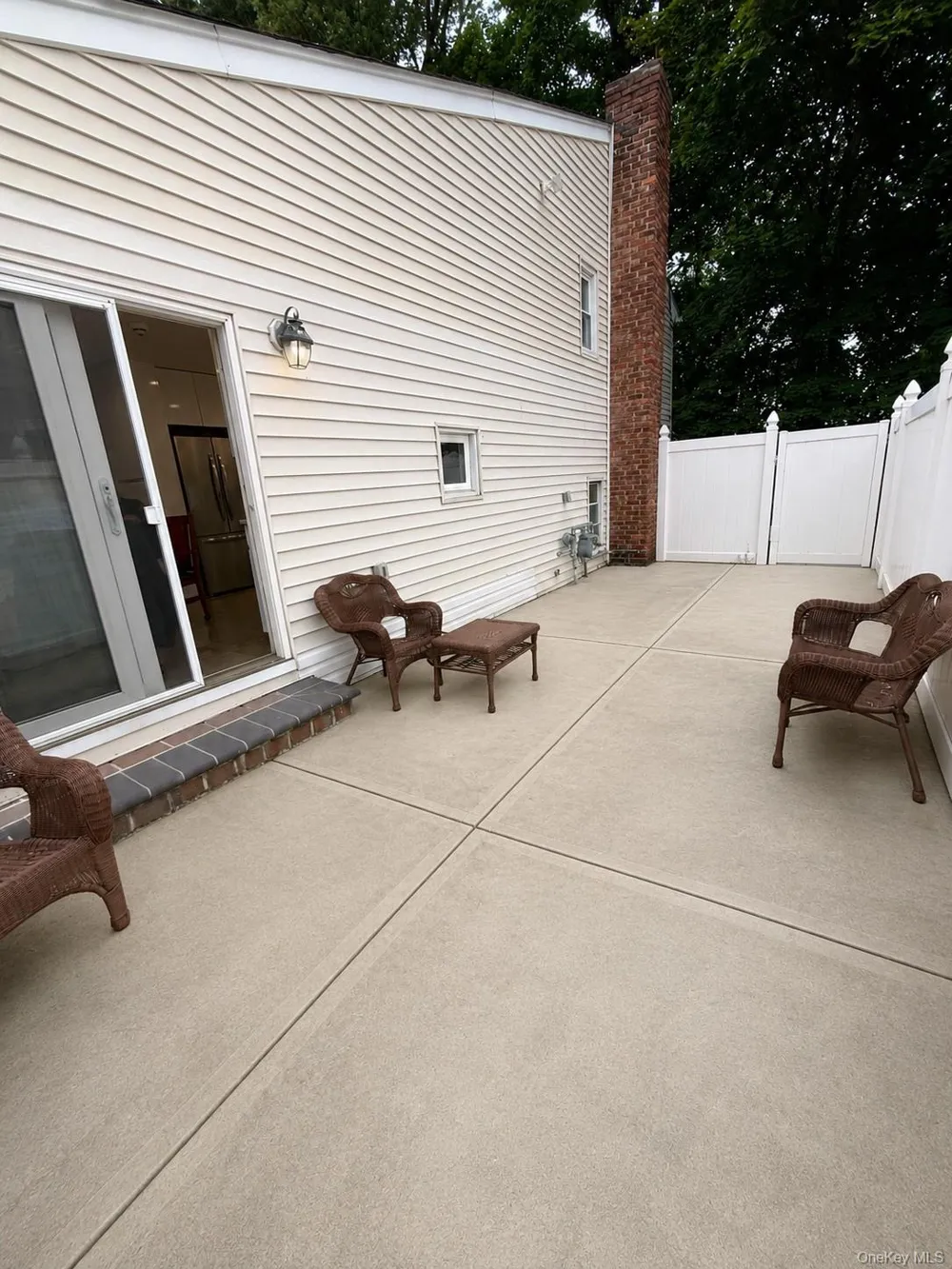 5 SECOND ROAD Great Neck, NY 11021