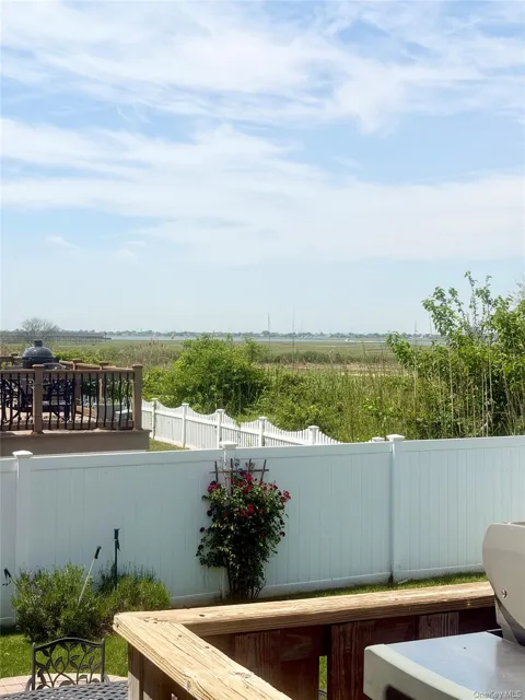 821 Channel Road