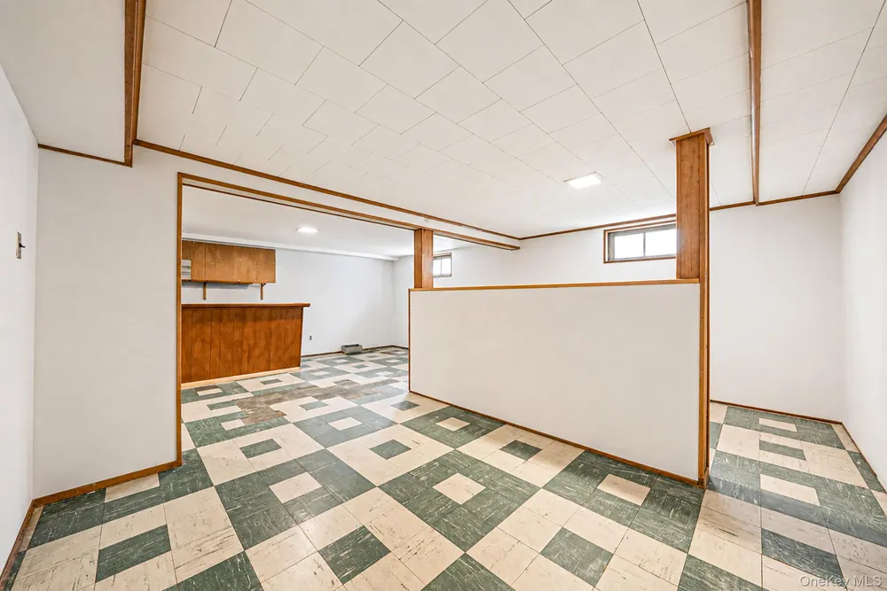 177 10th Street Bethpage, NY 11714