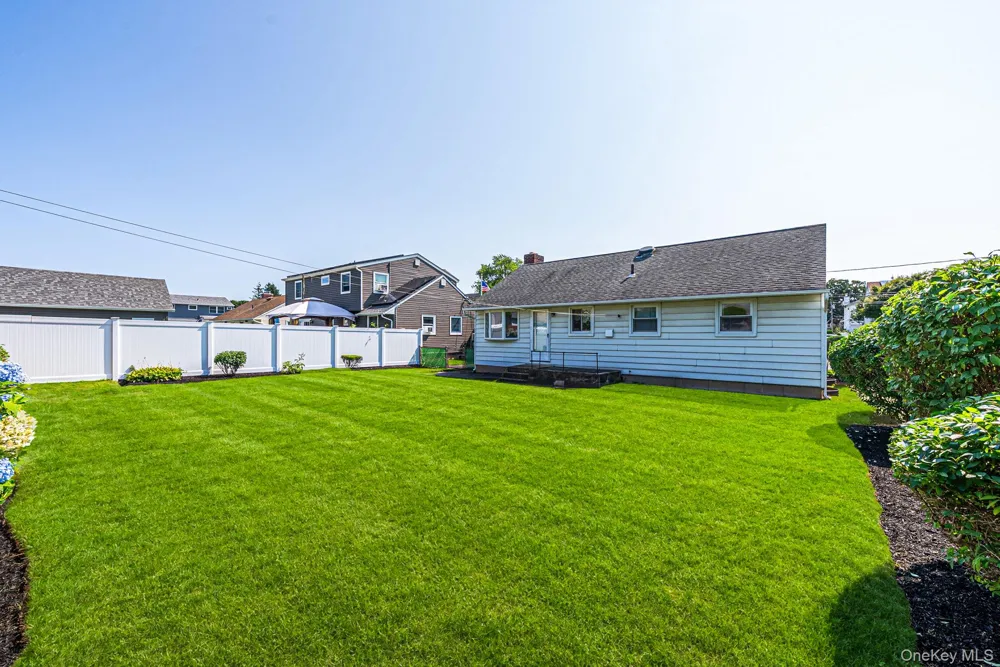 177 10th Street Bethpage, NY 11714