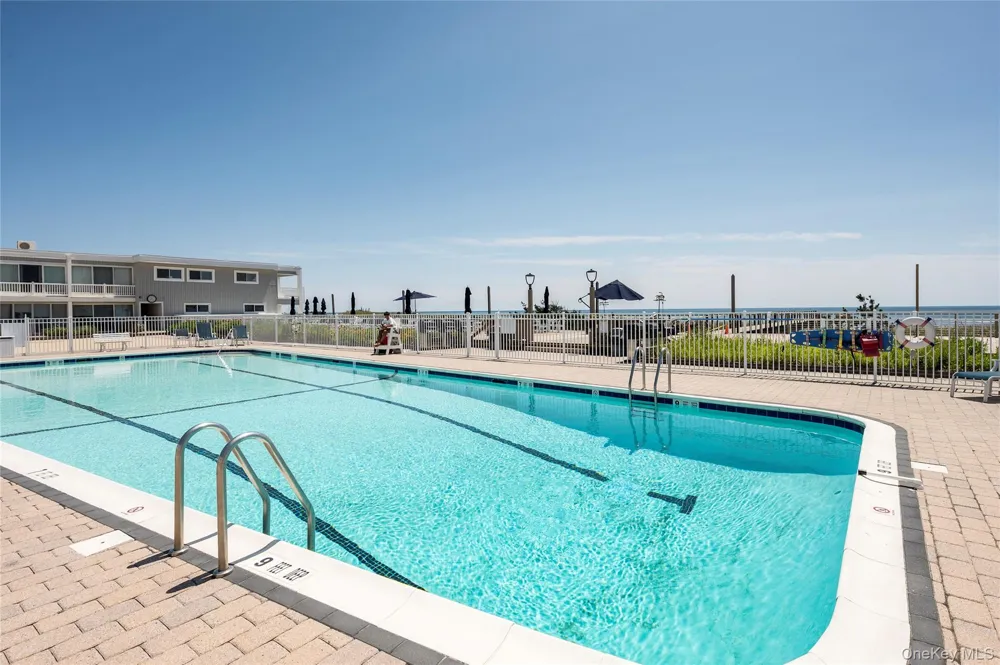 585 Dune #A18 Westhampton, NY 11977