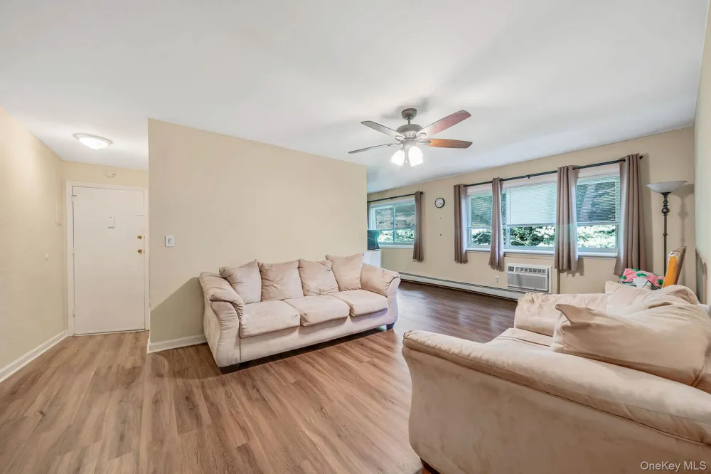 2449F Union Boulevard #9B Islip, NY 11751