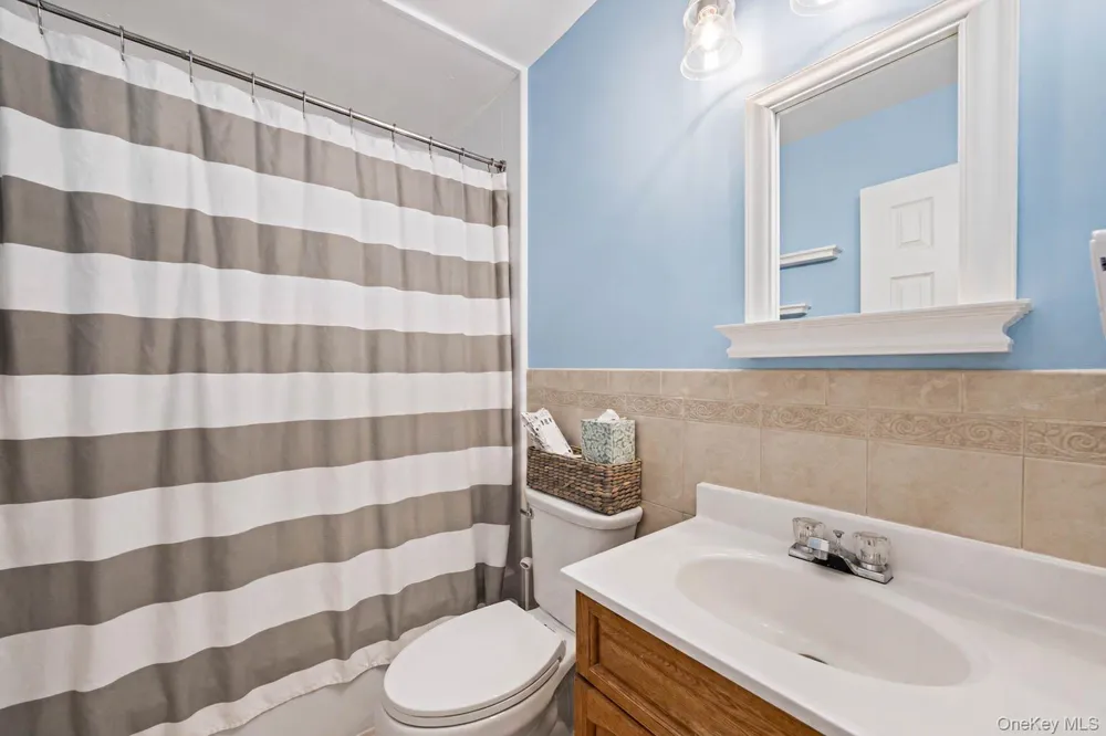 2449F Union Boulevard #9B Islip, NY 11751