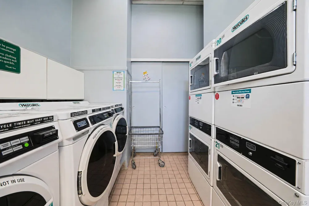 2449F Union Boulevard #9B Islip, NY 11751