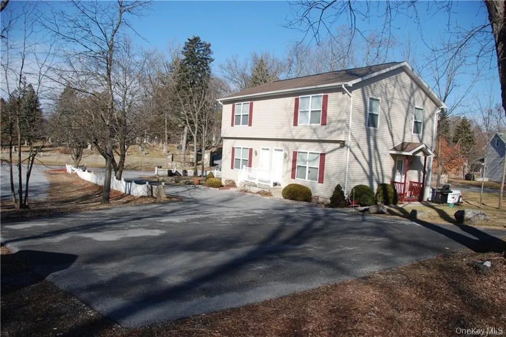 35 Bridge Street #B Florida, NY 10921