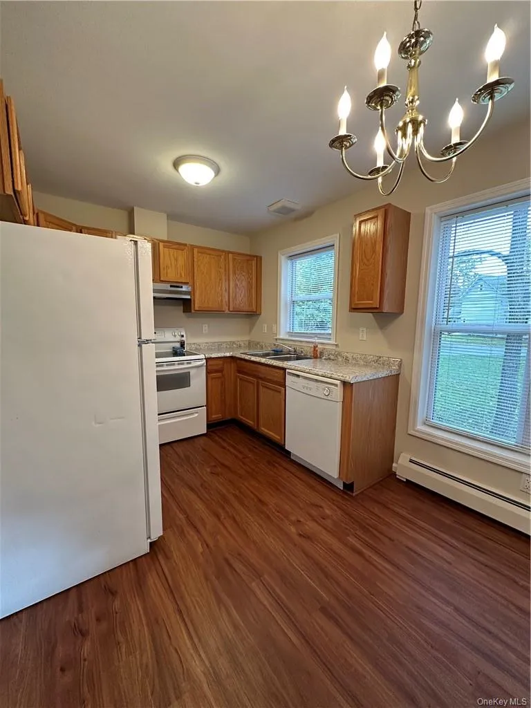 35 Bridge Street #B Florida, NY 10921