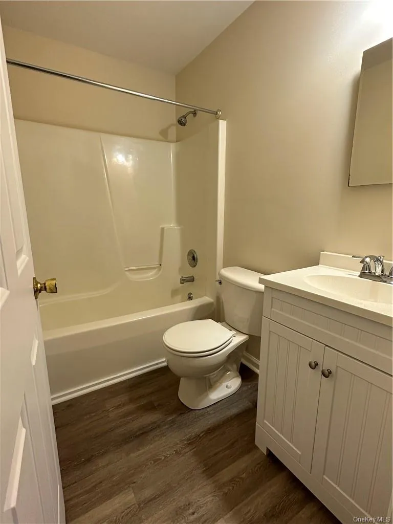 35 Bridge Street #B Florida, NY 10921