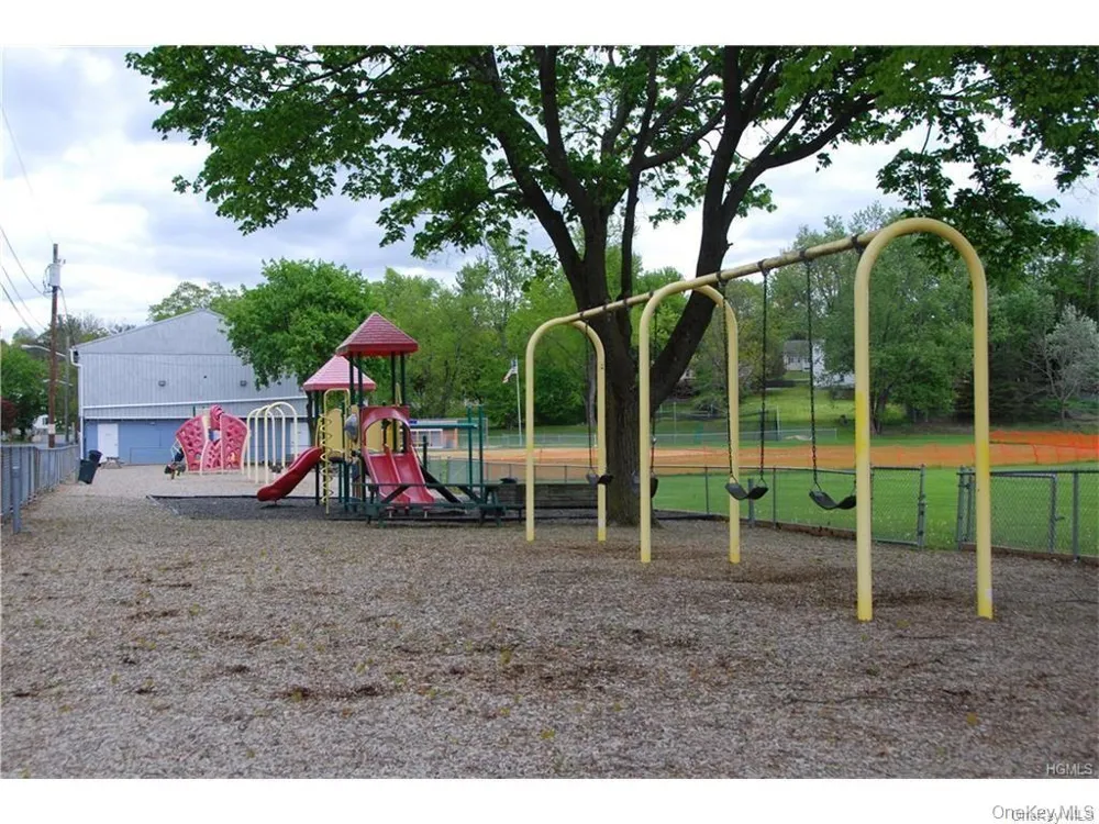 35 Bridge Street #B Florida, NY 10921