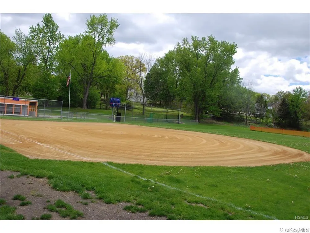 35 Bridge Street #B Florida, NY 10921