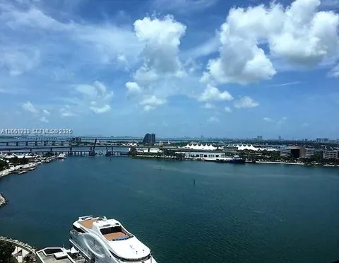 335 S Biscayne Blvd #1810