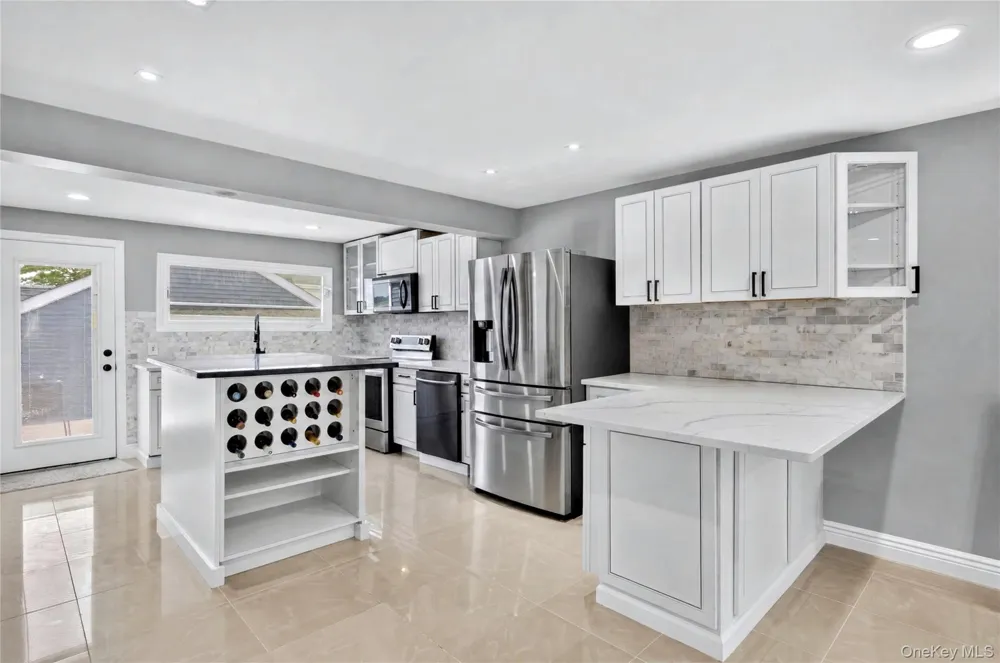 16 Dewey Street E East Rockaway, NY 11518