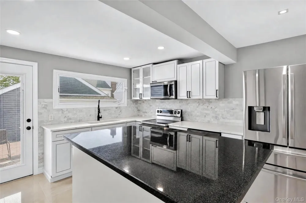 16 Dewey Street E East Rockaway, NY 11518