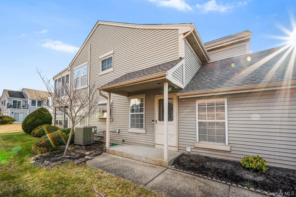 11D Rothwell Drive Call Listing Agent, NJ 08831