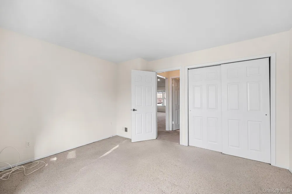 11D Rothwell Drive Call Listing Agent, NJ 08831