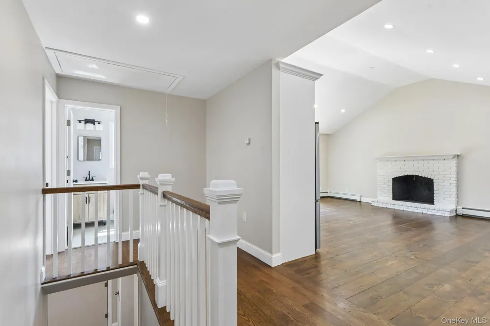 5 Kew Drive Sound Beach, NY 11789