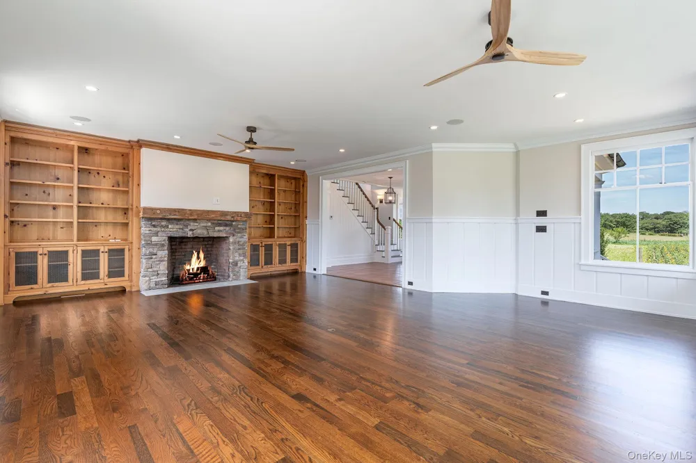 118 Peconic Bay Boulevard Aquebogue, NY 11931