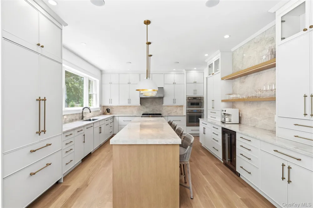 Address Not Shown Westhampton, NY 11977
