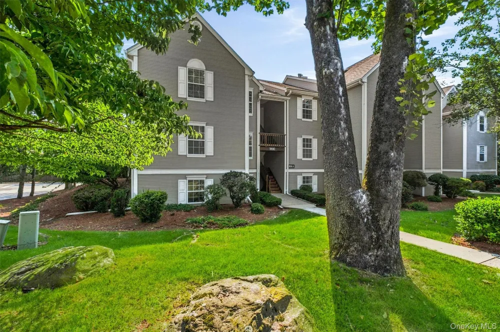 1002 Washington Green #AG2 New Windsor, NY 12553